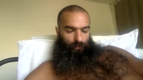 woof_wolf37 online show from May 7, 2026, 3:50 pm