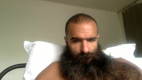 woof_wolf37 online show from May 8, 2026, 4:01 pm