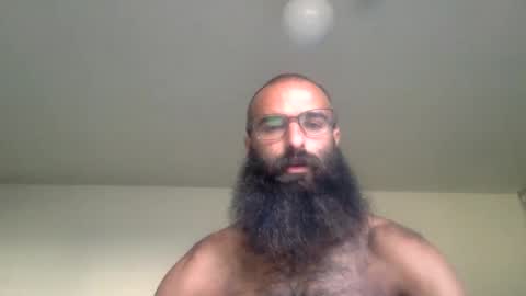 woof_wolf37 online show from May 20, 2026, 2:12 pm