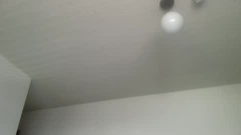 woof_wolf37 online show from May 27, 2026, 4:59 pm