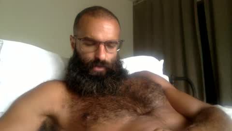 woof_wolf37 online show from June 2, 2026, 3:47 pm