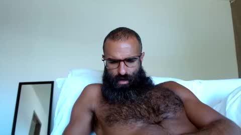 woof_wolf37 online show from June 9, 2026, 5:13 pm
