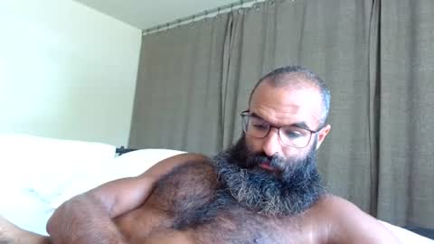 woof_wolf37 online show from June 26, 2026, 5:06 pm