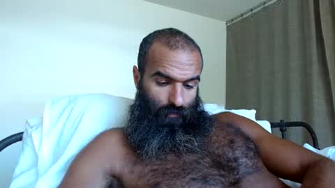 woof_wolf37 online show from July 6, 2026, 5:26 pm