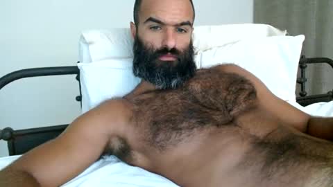 woof_wolf37 online show from July 28, 2026, 9:14 pm