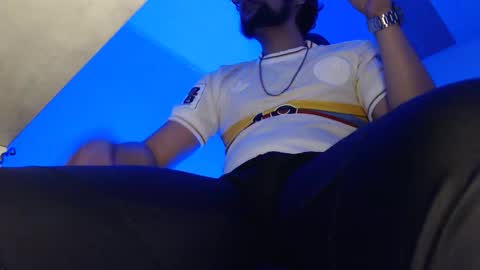 Woondeer online show from December 15, 2025, 7:18 pm