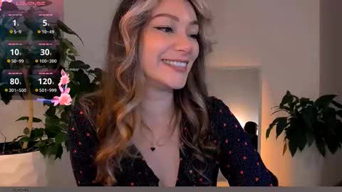 Snapshot of worldsbaby chatting on September 28, 2025, 4:45 pm worldsbaby online show from September 28, 2025, 4:45 pm