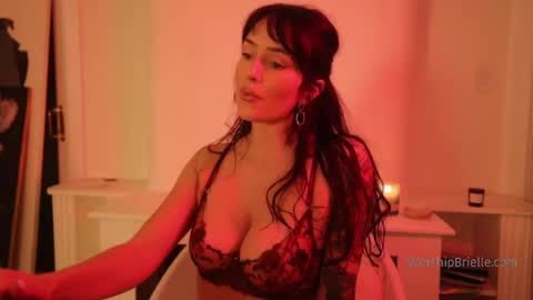 Snapshot of worshipbrielle chatting on September 22, 2025, 3:19 am Brielle online show from September 22, 2025, 3:19 am