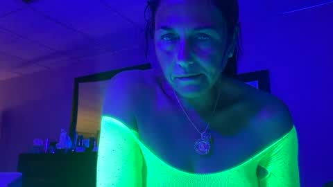 Snapshot of worthdaddy2cum chatting on June 24, 2026, 6:40 pm cum4me online show from June 24, 2026, 6:40 pm