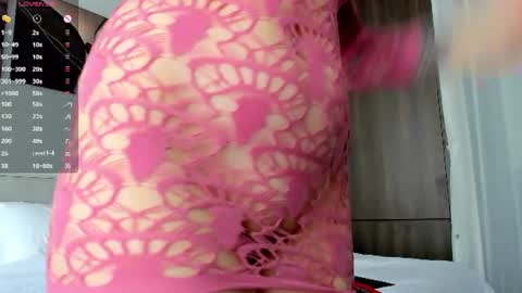 Hey Im Lina See you 12am - 6am GMT  3 online show from July 25, 2026, 4:21 am