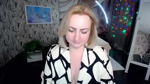 wow_co online show from January 14, 2025, 8:26 pm