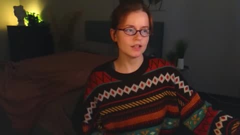 Snapshot of wow_luvng chatting on October 11, 2025, 1:42 pm Rebecy online show from October 11, 2025, 1:42 pm