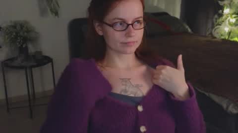 Snapshot of wow_luvng chatting on October 26, 2025, 1:50 pm Rebecy online show from October 26, 2025, 1:50 pm