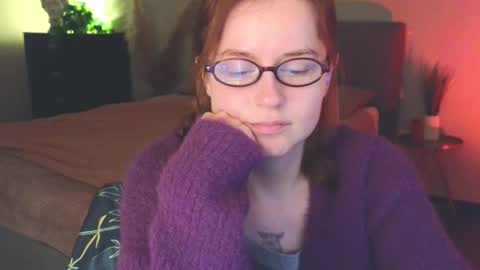 Snapshot of wow_luvng chatting on November 20, 2025, 1:55 pm Rebecy online show from November 20, 2025, 1:55 pm