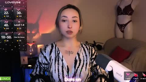 Snapshot of wow_sue chatting on January 20, 2025, 2:11 am Sue online show from January 20, 2025, 2:11 am