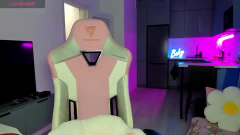 Emi online show from January 13, 2026, 5:07 pm