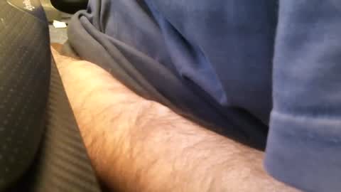 Snapshot of wrangleat0r chatting on January 6, 2025, 1:31 am wrangleat0r online show from January 6, 2025, 1:31 am