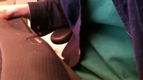 Snapshot of wrangleat0r chatting on February 16, 2025, 2:31 am wrangleat0r online show from February 16, 2025, 2:31 am