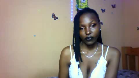 Snapshot of wren_7 chatting on November 24, 2025, 11:21 am wren 7 online show from November 24, 2025, 11:21 am