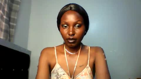 Snapshot of wren_7 chatting on December 16, 2025, 10:20 am wren 7 online show from December 16, 2025, 10:20 am