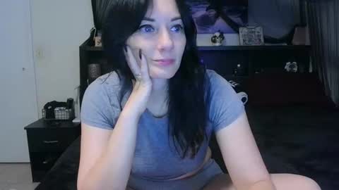 Crystal Lake online show from April 26, 2026, 5:16 am