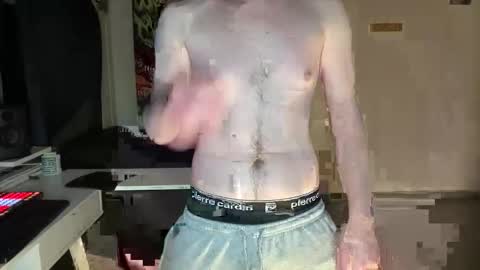 Snapshot of wulffi95 chatting on March 2, 2026, 8:04 pm wulffi95 online show from March 2, 2026, 8:04 pm