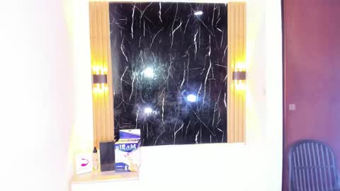 Snapshot of wyatt_rose chatting on October 28, 2025, 4:05 am wyatt online show from October 28, 2025, 4:05 am