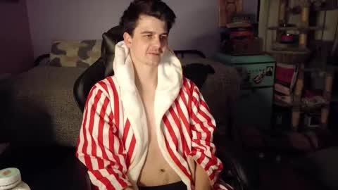 Snapshot of wyattfans_ chatting on October 12, 2025, 6:34 am Wyatt online show from October 12, 2025, 6:34 am