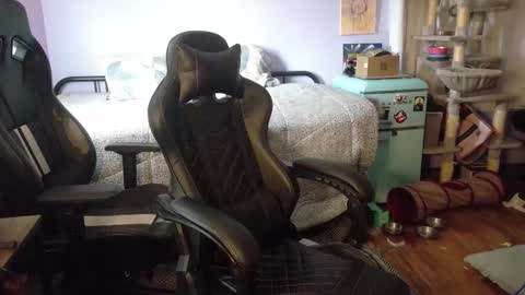 Snapshot of wyattfans_ chatting on November 26, 2025, 7:37 pm Wyatt online show from November 26, 2025, 7:37 pm