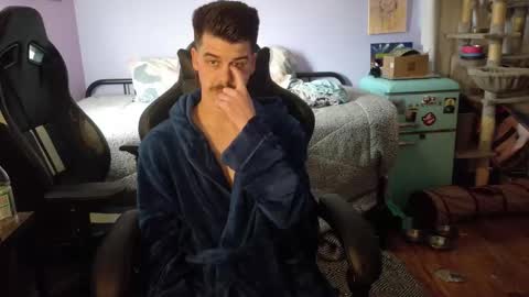 Wyatt online show from November 27, 2025, 5:37 pm