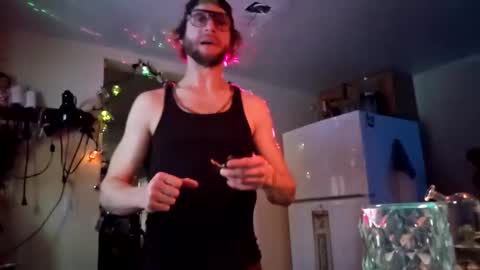 wyiatt online show from March 18, 2026, 11:24 am