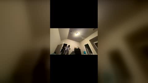 Snapshot of wynterheat chatting on November 28, 2025, 2:47 am Wynter Heat online show from November 28, 2025, 2:47 am