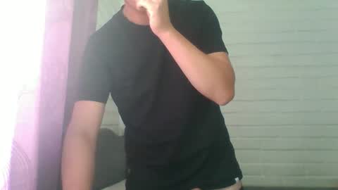 x_andrescam online show from January 8, 2026, 9:28 pm