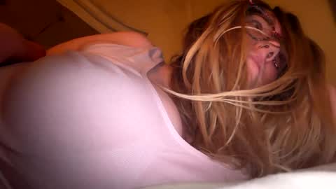 Mariah  online show from May 3, 2026, 5:35 am