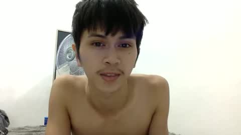 Snapshot of x_kael chatting on December 17, 2025, 7:14 am KAEL online show from December 17, 2025, 7:14 am