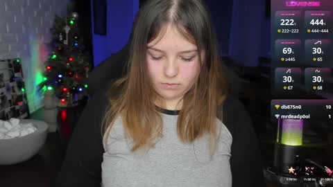 Snapshot of x_nirvana_x chatting on December 30, 2024, 11:49 pm LOVE NERDS ONLY online show from December 30, 2024, 11:49 pm