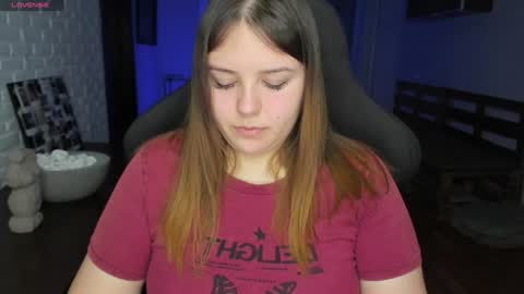 Snapshot of x_nirvana_x chatting on February 6, 2025, 2:33 am LOVE NERDS ONLY online show from February 6, 2025, 2:33 am