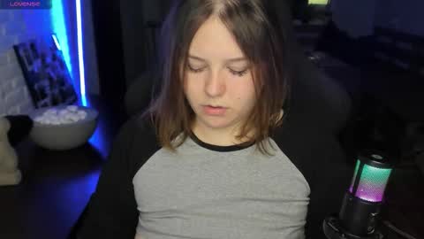 Snapshot of x_nirvana_x chatting on September 17, 2025, 3:30 am LOVE NERDS ONLY online show from September 17, 2025, 3:30 am