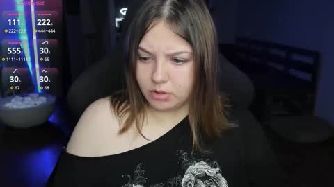 Snapshot of x_nirvana_x chatting on October 29, 2025, 2:47 am LOVE NERDS ONLY online show from October 29, 2025, 2:47 am