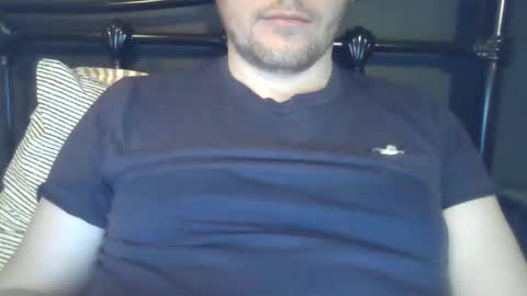 Snapshot of x_yes chatting on February 18, 2025, 10:36 pm x_yes online show from February 18, 2025, 10:36 pm