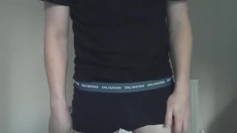 Snapshot of x_yes chatting on September 18, 2025, 6:48 am x_yes online show from September 18, 2025, 6:48 am