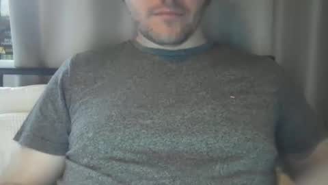 x_yes online show from February 6, 2026, 1:36 pm