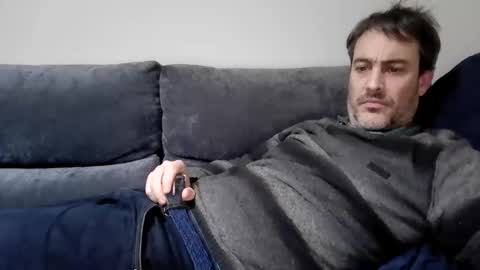 xalegarmax online show from December 17, 2024, 10:22 pm