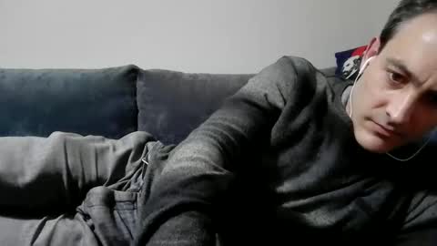 xalegarmax online show from February 27, 2025, 10:53 pm