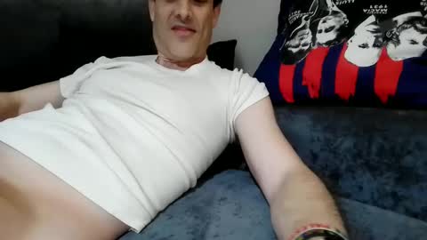 xalegarmax online show from March 9, 2025, 3:54 am