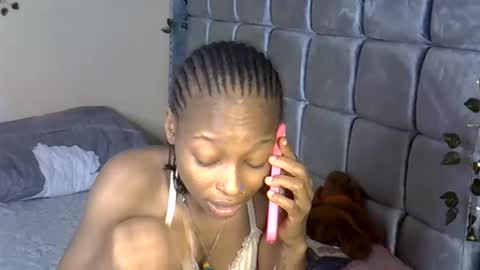 Snapshot of xalia_caramel chatting on June 4, 2026, 9:59 am Alexa online show from June 4, 2026, 9:59 am