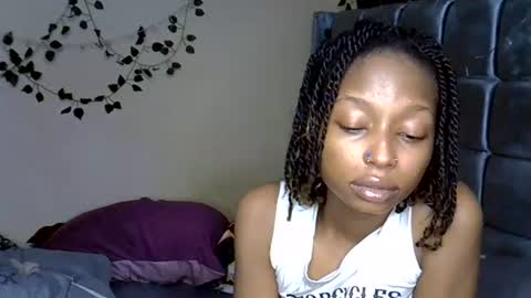 Snapshot of xalia_caramel chatting on July 10, 2026, 3:11 am Alexa online show from July 10, 2026, 3:11 am