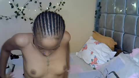 Snapshot of xalia_caramel chatting on July 20, 2026, 9:39 pm Alexa online show from July 20, 2026, 9:39 pm
