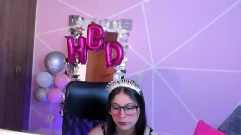 Snapshot of xallysonx_ chatting on November 11, 2025, 12:16 pm XALLYSONX online show from November 11, 2025, 12:16 pm