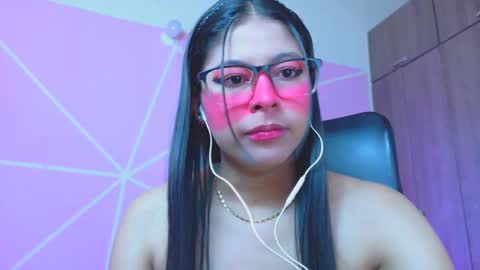 Snapshot of xallysonx_ chatting on May 16, 2026, 11:53 am XALLYSONX online show from May 16, 2026, 11:53 am